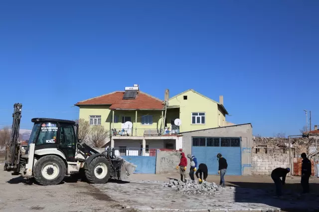 Çöten Mahallesinde Metruk Ev Temizliği Devam Ediyor Haber