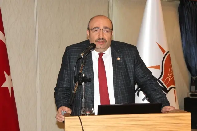 Elazığ'a 2 Yılda 3 Milyar 648 Milyon Liralık Yatırım Yapıldı Elazığ'a 2 Yılda 3 Milyar 648 Milyon Liralık Yatırım Yapıldı
