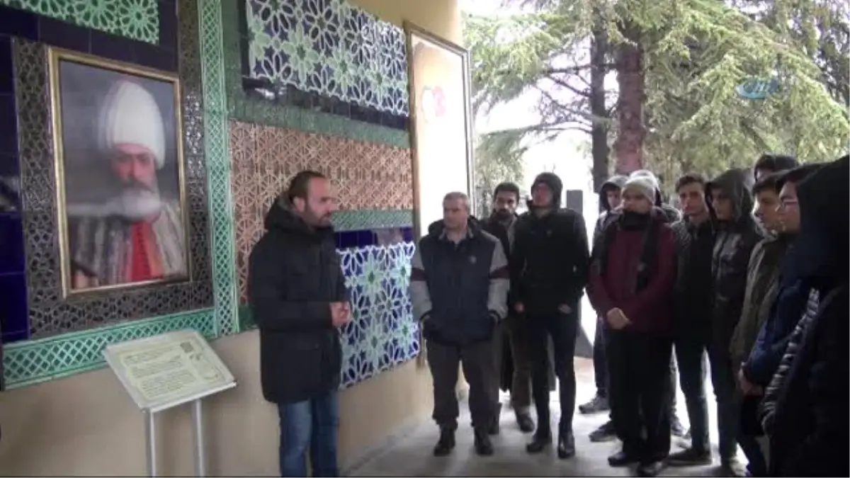 Ertuğrul Gazi ve Şeyh Edebali Türbeleri Diziler Sonrası Ziyaretçi Akınına Uğruyor