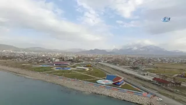 15 Temmuz Şehitler Parkı Göz Kamaştırıyor 15 Temmuz Şehitler Parkı Göz Kamaştırıyor