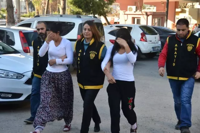Kadın Hırsızlar Polise Yakalanınca, Ebe Aradıklarını Söyledi Kadın Hırsızlar Polise Yakalanınca, Ebe Aradıklarını Söyledi