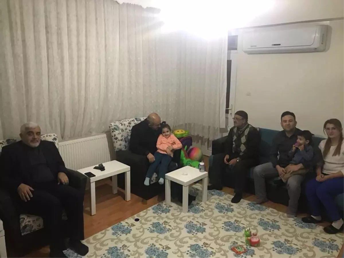 Başkan Kara'nın Çat Kapı Ziyaretleri Sürüyor