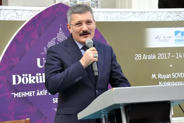 Mehmet Akif Ersoy'un Kişisel Eşyaları Bu Sergide