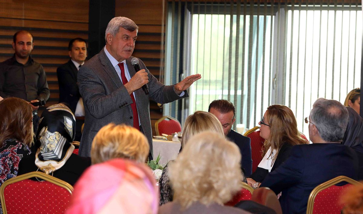 ''Myanmarlı Kadınlarımızın Gözyaşını Siliyoruz''