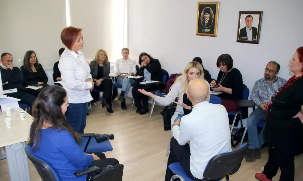 Genç eğiticinin görevleri nelerdir Genç eğiticinin görevleri nelerdir
