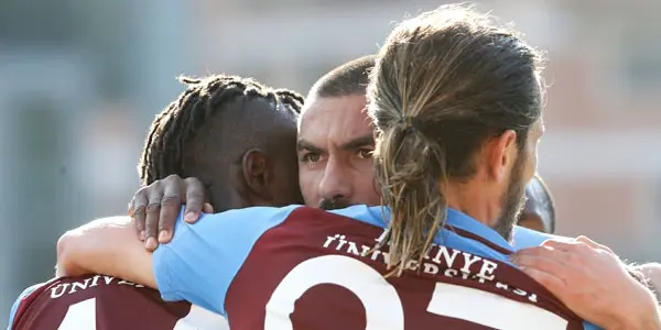 Burak Yılmaz, Tek Başına Takıma Bedel