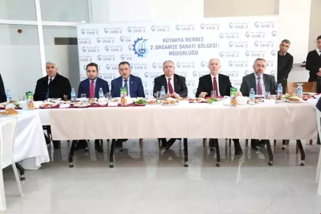Kütahya 2. Osb'de 'Birlik ve Beraberlik' Programı Kütahya 2. Osb'de 'Birlik ve Beraberlik' Programı