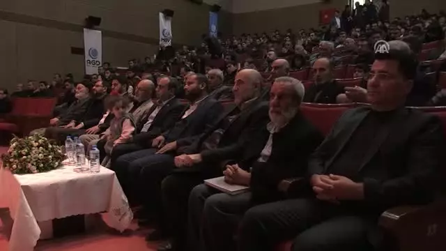 Batman'da 'Mekke'nin Fethi ve Kudüs Gecesi' Etkinliği Batman'da 'Mekke'nin Fethi ve Kudüs Gecesi' Etkinliği