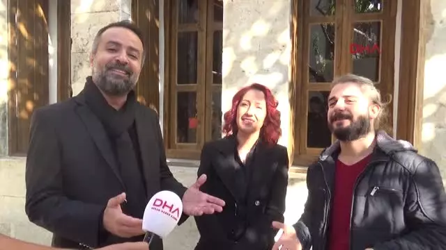 Hatay-121 Müzisyenden Dünyaya Barış Mesajı Hatay-121 Müzisyenden Dünyaya Barış Mesajı