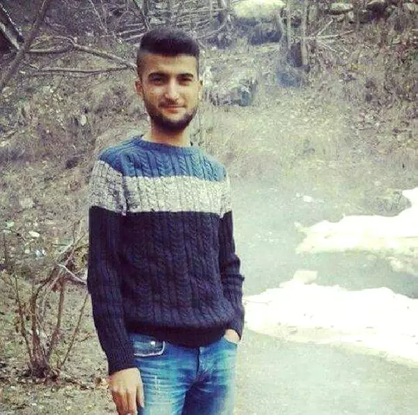 Kaza Yapan Arkadaşlarına Yardıma Giderken Kazada Öldü