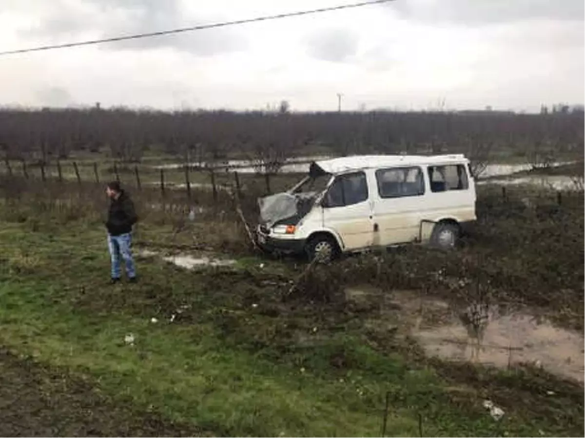Hasta Ziyaretine Giderken Kaza Yaptılar: 8 Yaralı