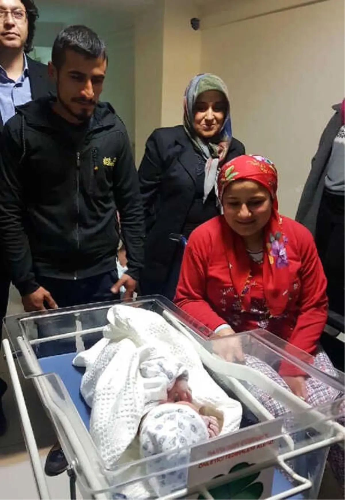 Kayseri'de Yeni Yılın İlk Bebeği 00.03'te Doğdu