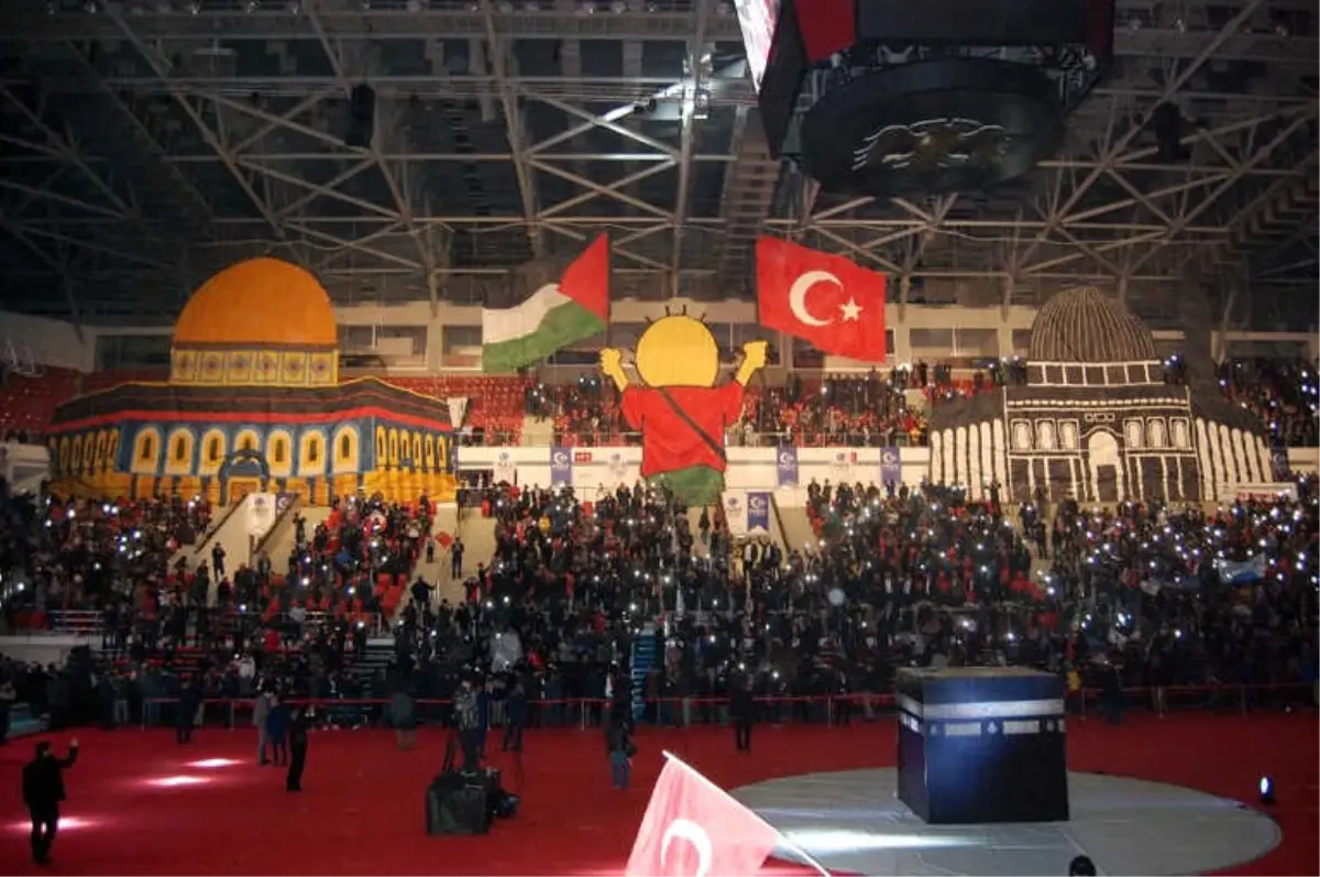Konya'da Mekke ve Kudüs'ün Fethi Coşkuyla Kutlandı