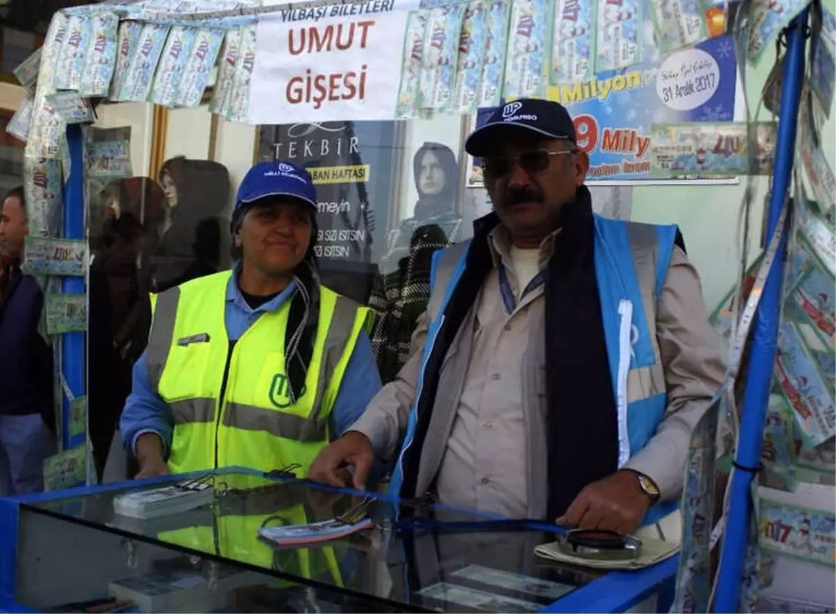 Antalya'da Milyoner Yapan Gişe 'Umut' Oldu