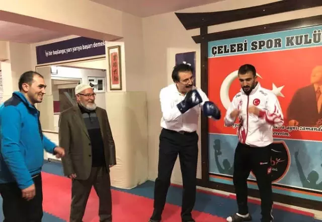 Aydemir: 'Dadaş Sporcularla Övünüyoruz' Aydemir: 'Dadaş Sporcularla Övünüyoruz'