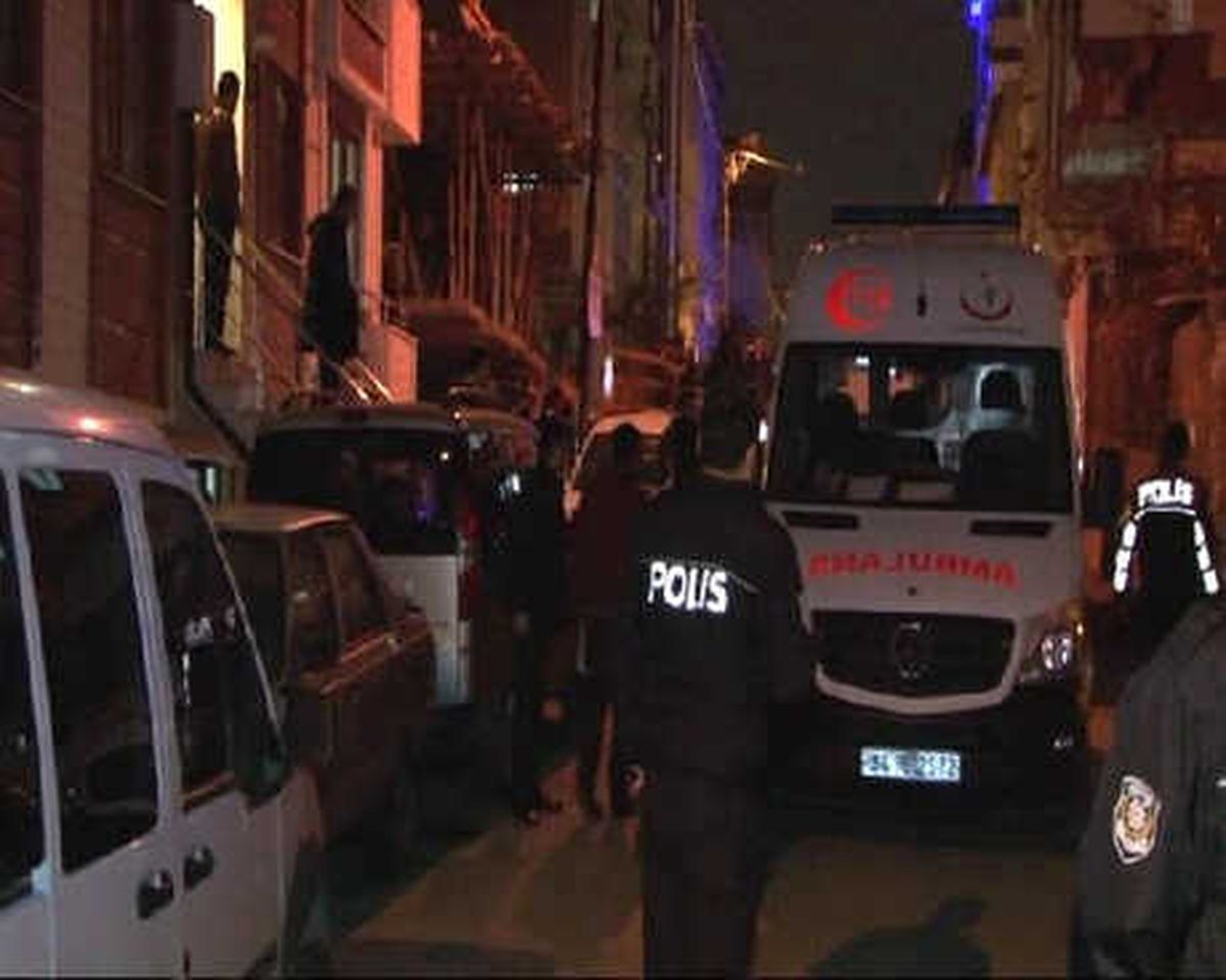 Maltepe'de Baba Dehşeti 2 Kızını Öldürüp İntihar Etti (1)