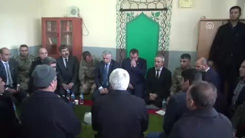 Muş'ta 5 Yıllık Kan Davası Barışla Sonuçlandı Muş'ta 5 Yıllık Kan Davası Barışla Sonuçlandı