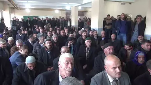 Muş'ta 5 Yıllık Kan Davası Barışla Sonuçlandı Muş'ta 5 Yıllık Kan Davası Barışla Sonuçlandı