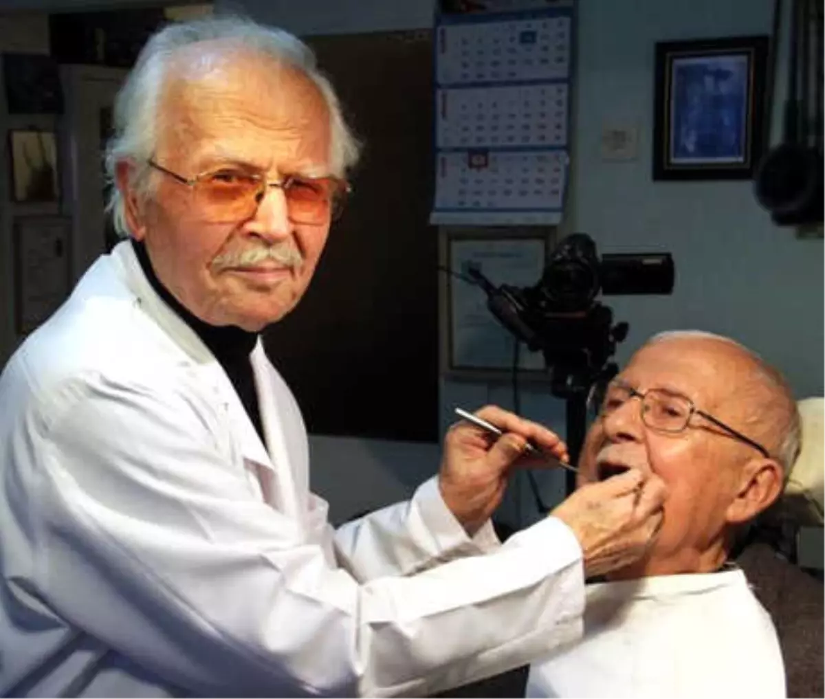 60 Yıldır Diş Hekimliği Yapıyor