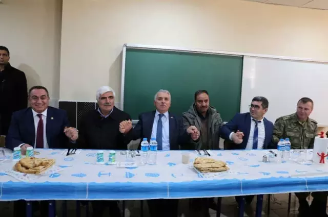 Varto'da 5 Yıllık Kan Davası Barışla Sonuçlandı Varto'da 5 Yıllık Kan Davası Barışla Sonuçlandı