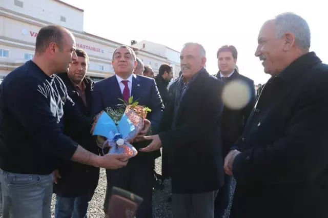 Varto'da 5 Yıllık Kan Davası Barışla Sonuçlandı Varto'da 5 Yıllık Kan Davası Barışla Sonuçlandı