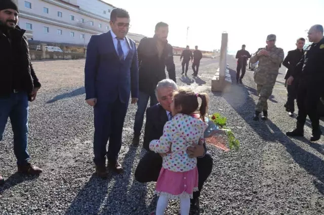 Varto'da 5 Yıllık Kan Davası Barışla Sonuçlandı Varto'da 5 Yıllık Kan Davası Barışla Sonuçlandı