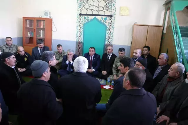Varto'da 5 Yıllık Kan Davası Barışla Sonuçlandı Varto'da 5 Yıllık Kan Davası Barışla Sonuçlandı