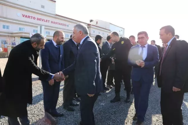 Varto'da 5 Yıllık Kan Davası Barışla Sonuçlandı Varto'da 5 Yıllık Kan Davası Barışla Sonuçlandı