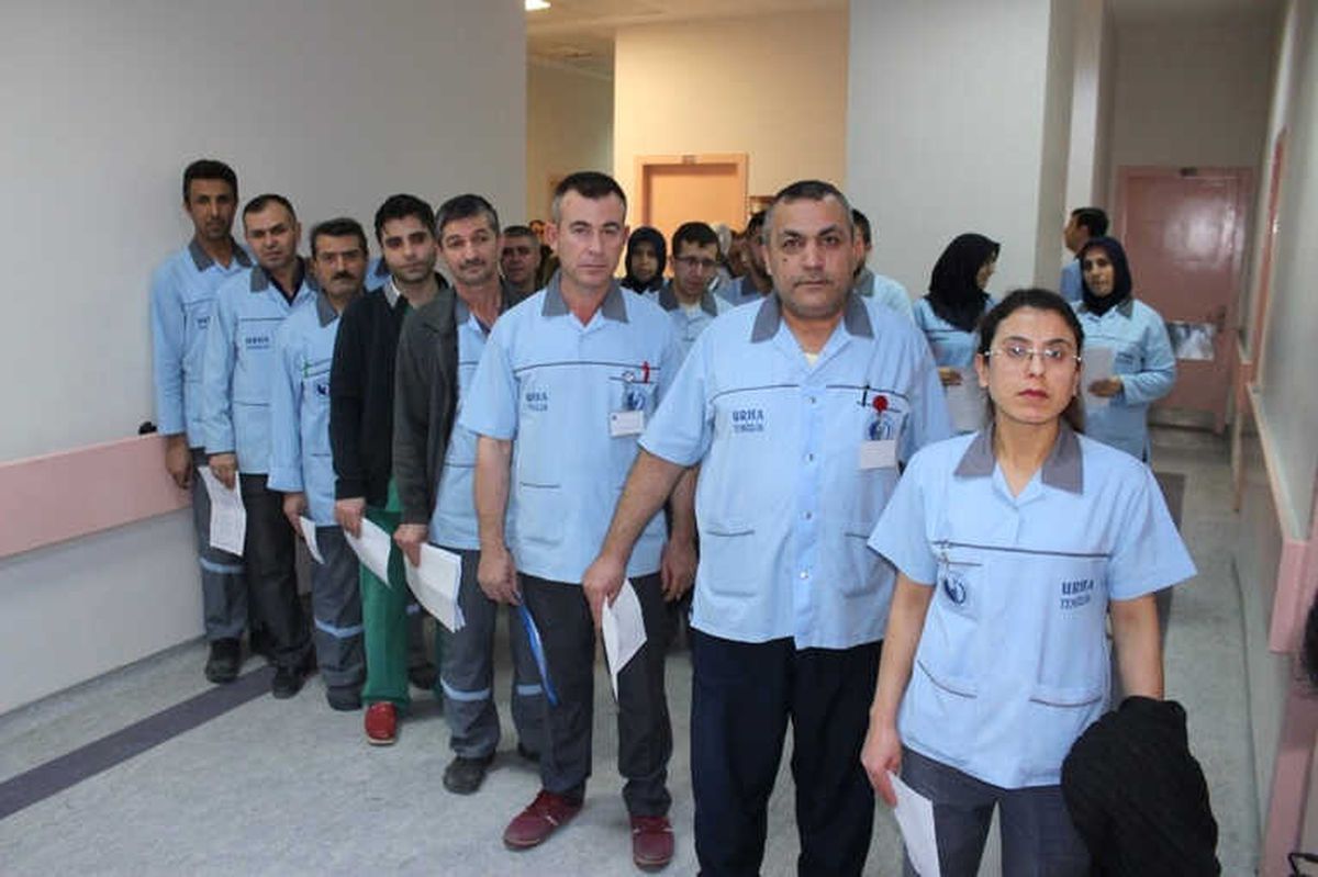 Afyonkarahisar Devlet Hastanesi'nde 570 Kişinin Kadro Heyecanı