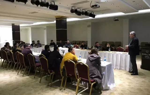 Dika'dan Ajans Bölgesinde Uygulamalı Girişimcilik Eğitimi