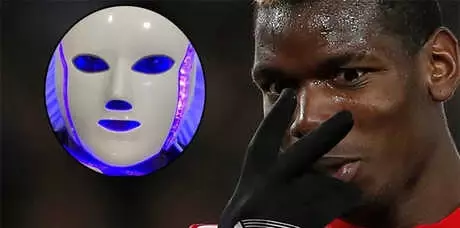 Paul Pogba, Led Maskeyle Cildini Yeniledi! Paul Pogba, Led Maskeyle Cildini Yeniledi!