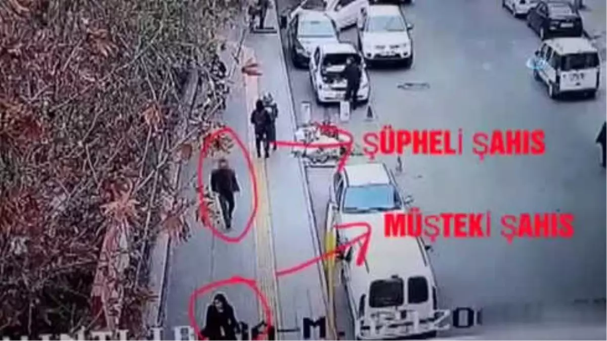 Kadının Cep Telefonunu Çalan Şahıs Suçüstü Yakalandı...yankesici Kamerada