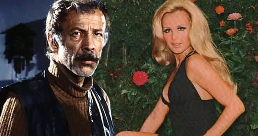 Münir Özkul'un Ölüm Haberini Duyan Filiz Akın'ın Kulağından Kan Gelmeye Başladı Münir Özkul'un Ölüm Haberini Duyan Filiz Akın'ın Kulağından Kan Gelmeye Başladı