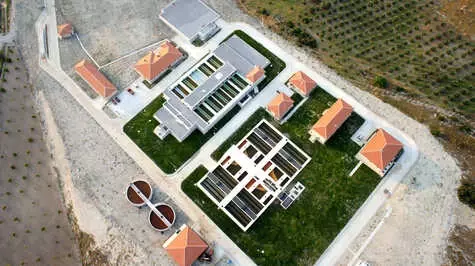 Büyükşehir Belediyesi, Foça'ya