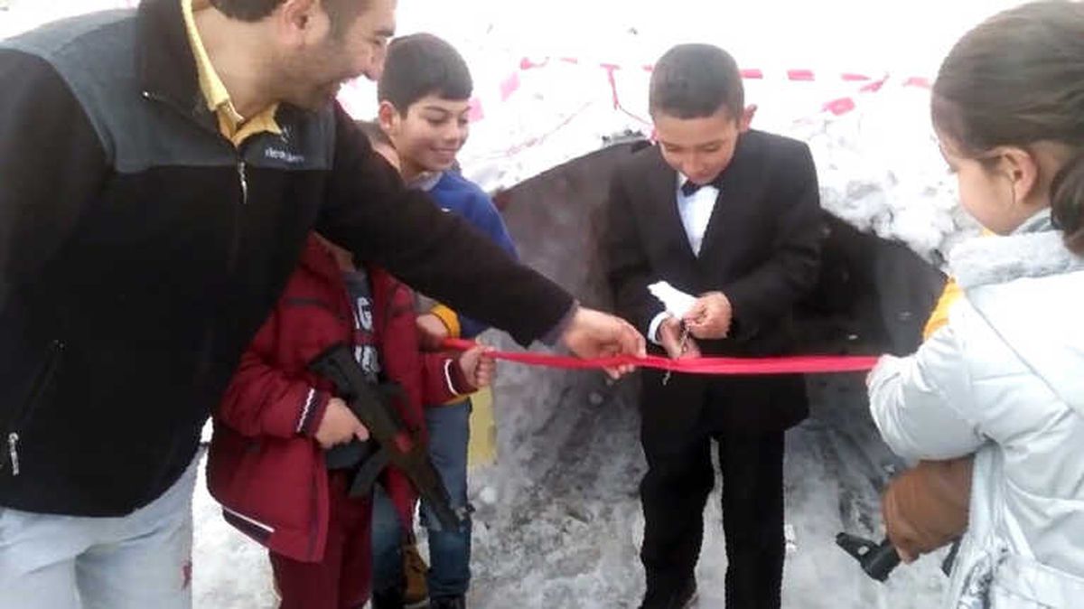 Ardahan'ın 'Çılgın Projesi' Ilgar Dağı Tünelini Bitmeden Çocuklar Temsili Açtı
