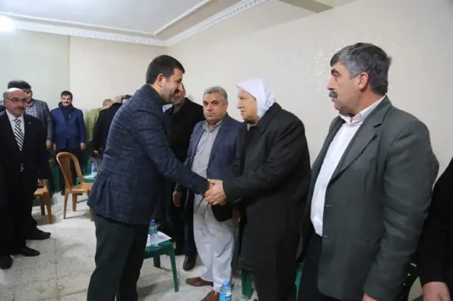 Başkan Ekinci Şeyhanlı Aşireti Temsilcileriyle Bir Araya Geldi