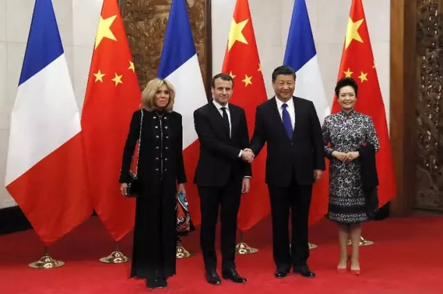Macron ile Jinping Pekin'de Bir Araya Geldi