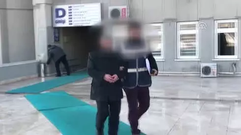 İlkokul mezunu sahte doçent ile ilgili görsel sonucu