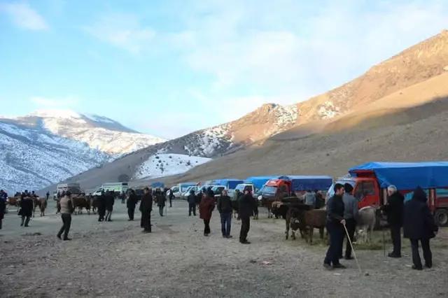 Akşarlılar Kapalı Hayvan Pazarı İstedi Akşarlılar Kapalı Hayvan Pazarı İstedi