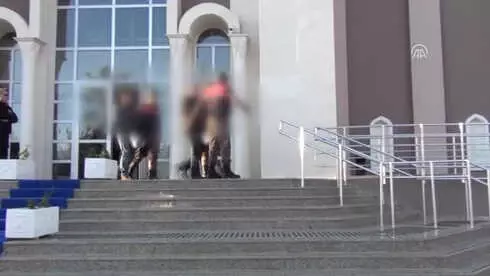 Fetö Şüphelileri Yunan Adasına Kaçmaya Çalışırken Yakalandı Fetö Şüphelileri Yunan Adasına Kaçmaya Çalışırken Yakalandı