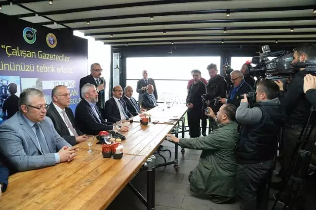 Gazeteciler Günü Kutlandı