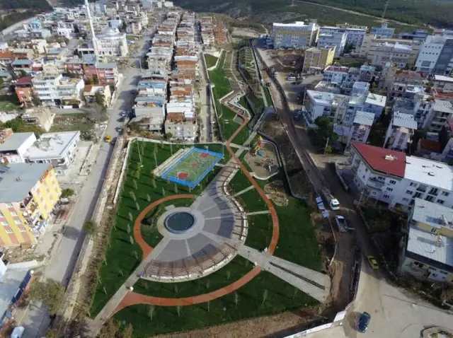 Moloz Sahasından Neşet Ertaş Parkı'na