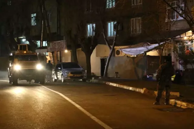 Diyarbakır'ın Arka Sokaklarında Hava Destekli Asayiş Uygulaması