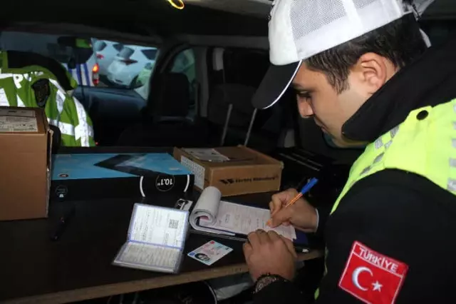 Kış Lastiği Takmayan Sürücülere Ceza Yağdı