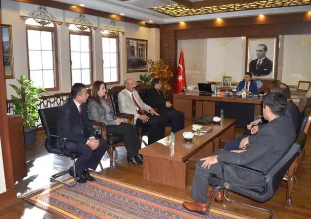 Kozluk'ta Av Komisyonu Toplantısı Yapıldı Kozluk'ta Av Komisyonu Toplantısı Yapıldı