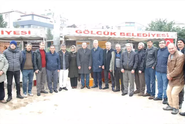 Gölcük'te Bal Üreticileri Tezgah Açtı