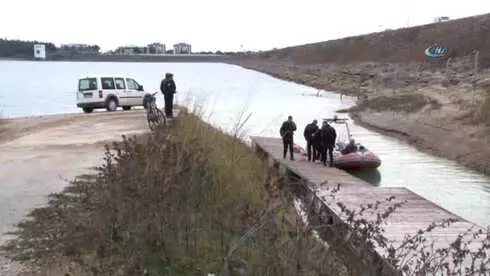 Polis El Ele Verdi Üniversiteli Kızın Canını Kurtardı Polis El Ele Verdi Üniversiteli Kızın Canını Kurtardı
