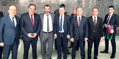 Bakan Bak Sorunları Dinledi