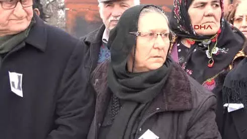 Sivas-Aşık Veysel'in Oğlu Ahmet Şatıroğlu Son Yolculuğuna Uğurlandı Sivas-Aşık Veysel'in Oğlu Ahmet Şatıroğlu Son Yolculuğuna Uğurlandı