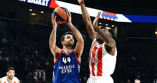 Anadolu Efes, Sırbistan Ekibi Kızılyıldız'ı 104-95 Mağlup Etti